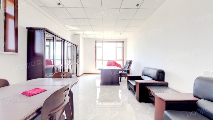 奥莱商务中心二手房实景图