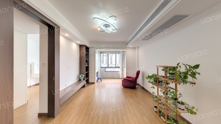 枫丹新悦二手房实景图