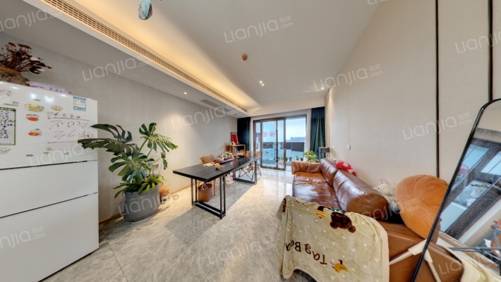 前湾国际社区中区二手房实景图