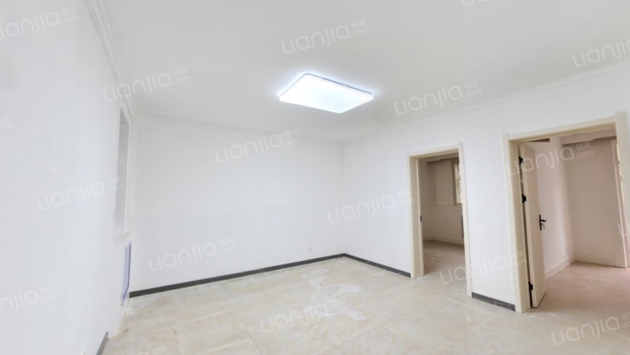 东华苑飞花园二手房实景图