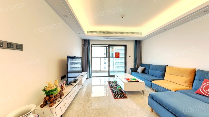 万科翡翠滨江五期二手房实景图