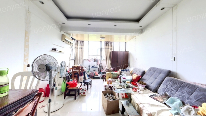 山河佳苑二手房实景图