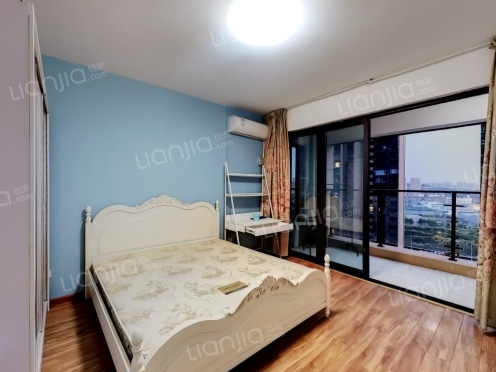 合租·润扬观澜鹭岛三期 4居室 东南卧