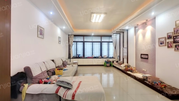 王家河小区(大桥河路)二手房实景图