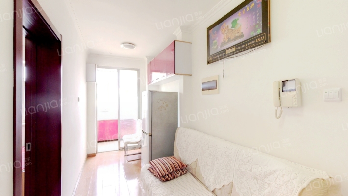 金美程家园东区二手房实景图