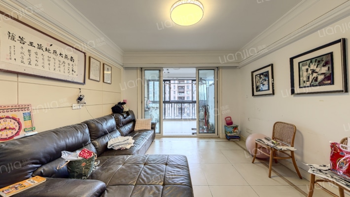 荣安和院二手房实景图