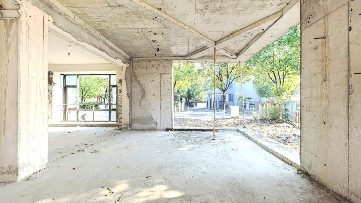 江南岸二手房实景图