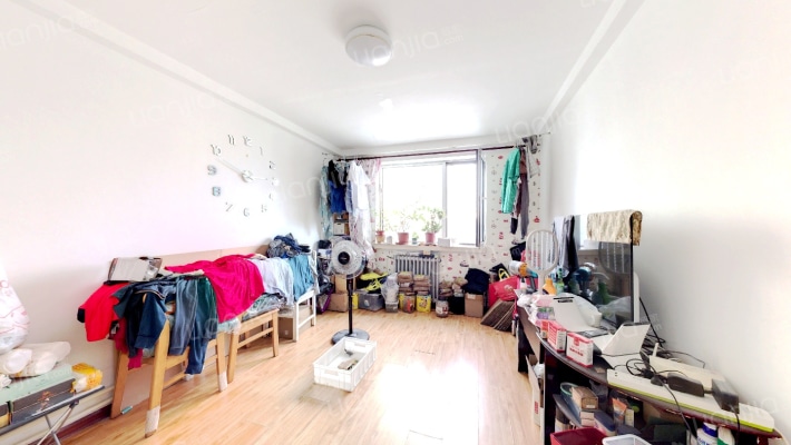 隆新里二手房实景图