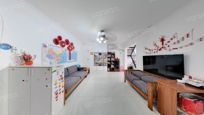 中海怡翠山庄三期二手房实景图