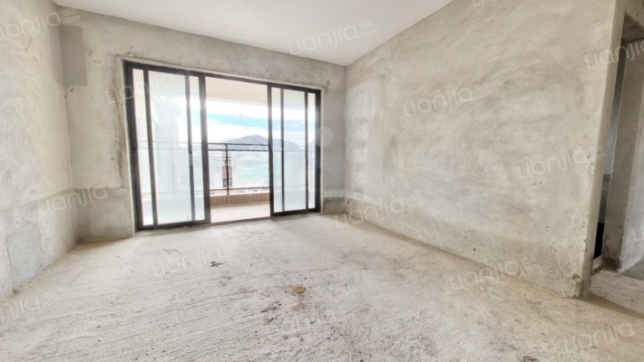 鹏达南山壹号二手房实景图