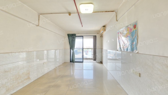 天乙铂金尊汇公寓二手房实景图