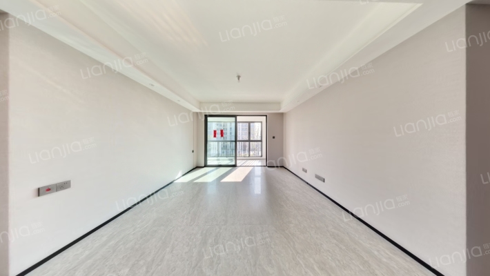 万科朗拾玉湖二手房实景图