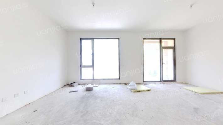 融海公馆二手房实景图