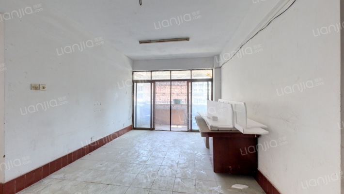 河畔城二手房实景图