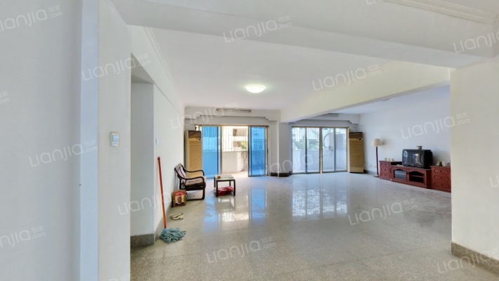 艺盛花园二手房实景图