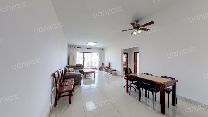 伟达·雅郡二手房实景图