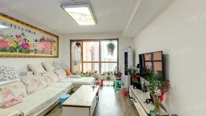 万科城市之光A区二手房实景图