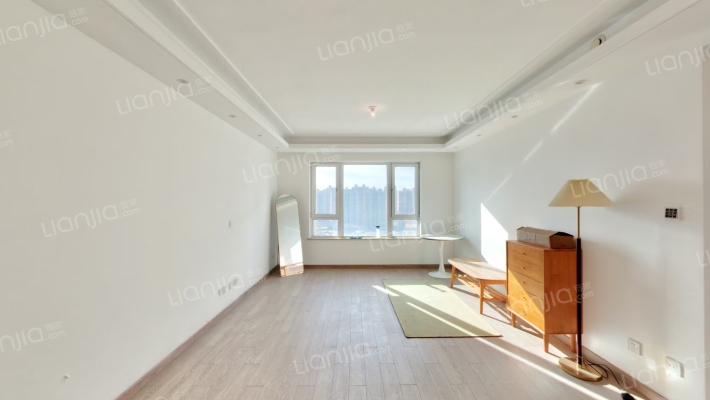 金地保利半山麓二手房实景图