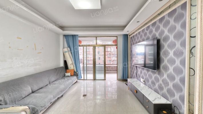 鲤鱼港湾二手房实景图