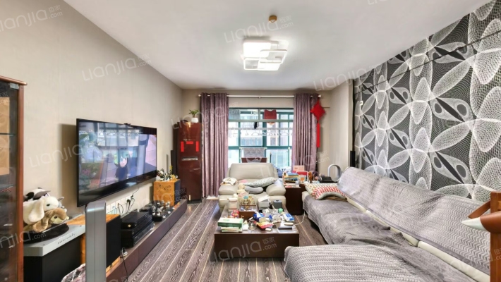 鸿运星城二手房实景图