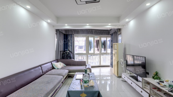 海德福苑A区二手房实景图