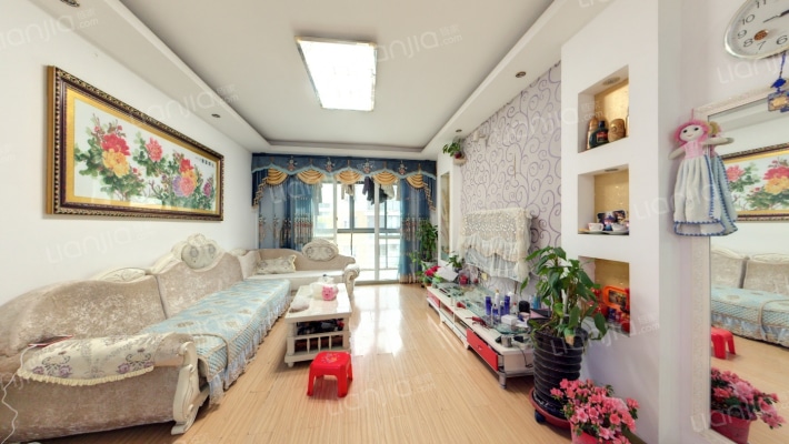 宏德嘉园二手房实景图