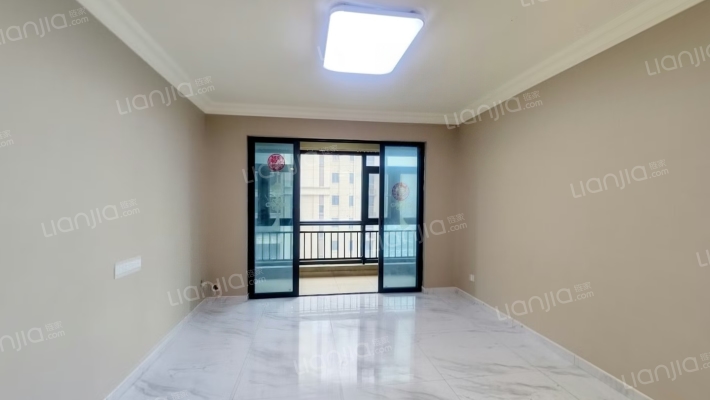 碧桂园天玺二手房实景图