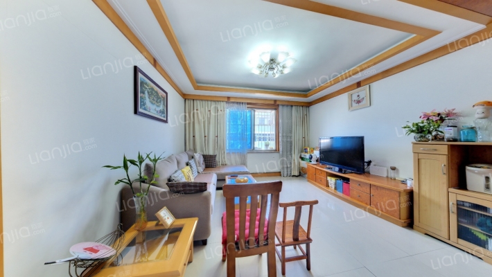 松新小区二手房实景图