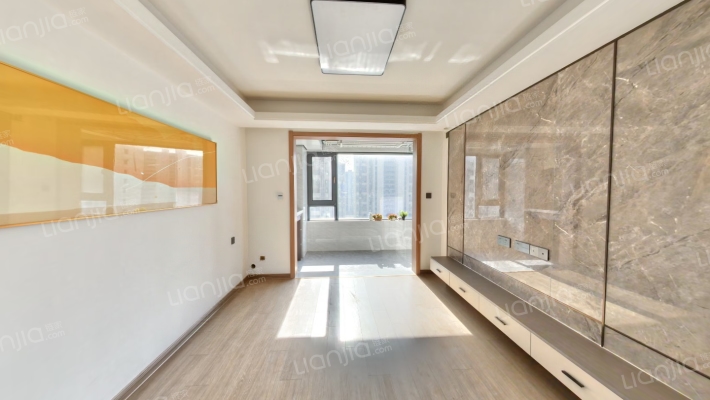 美的东湖天城二手房实景图