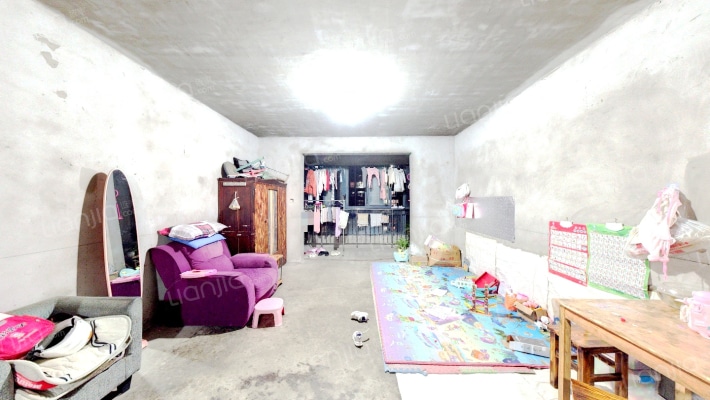 山韵佳苑B区二手房实景图