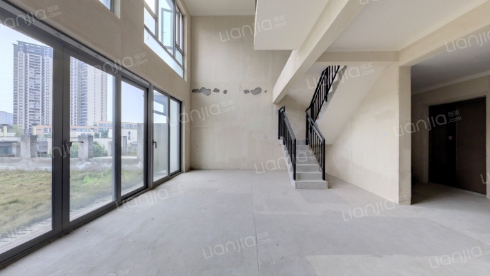 中建御湖壹号C御澜二手房实景图