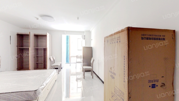 名流美域小区，开发区，购物方便大开间-卧室