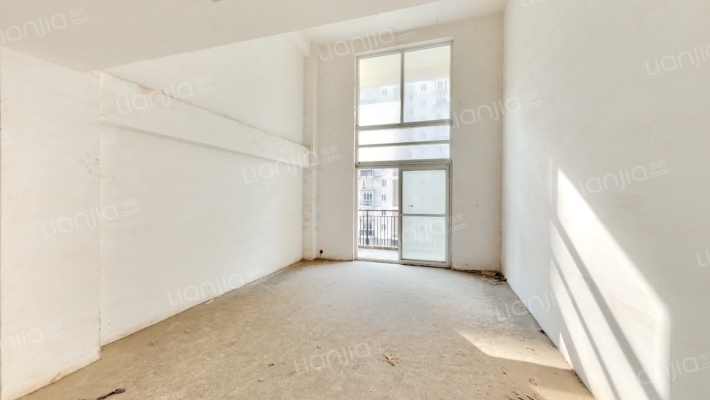 沿海丽水佳园二手房实景图