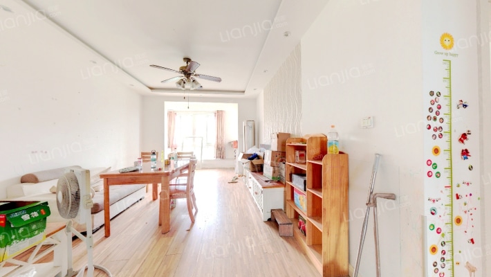 集善新村二手房实景图