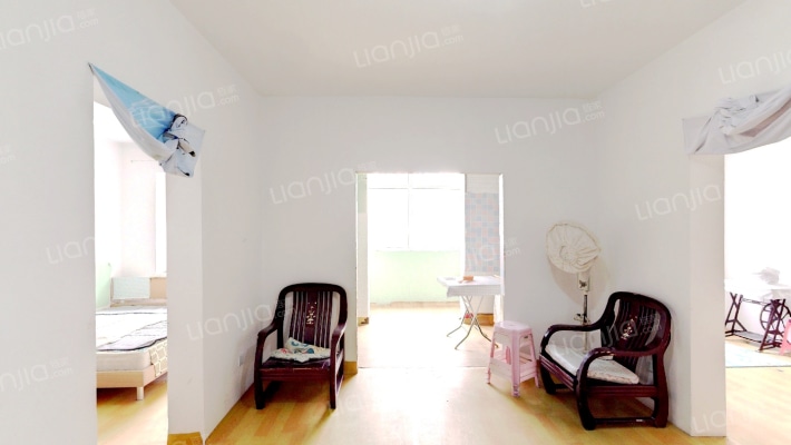 新城华庭二手房实景图