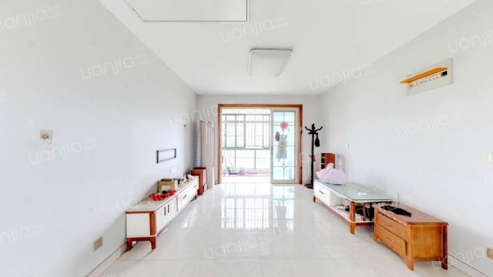 鸿运苑二手房实景图