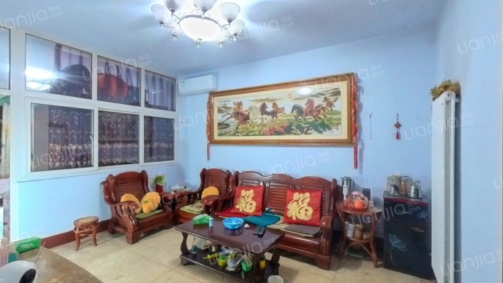 肉联厂家属院二手房实景图