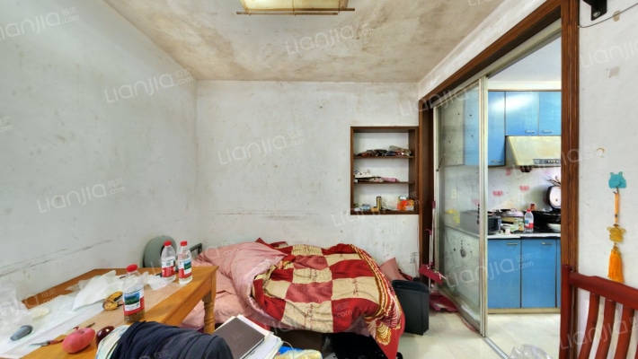 试弄住宅二手房实景图