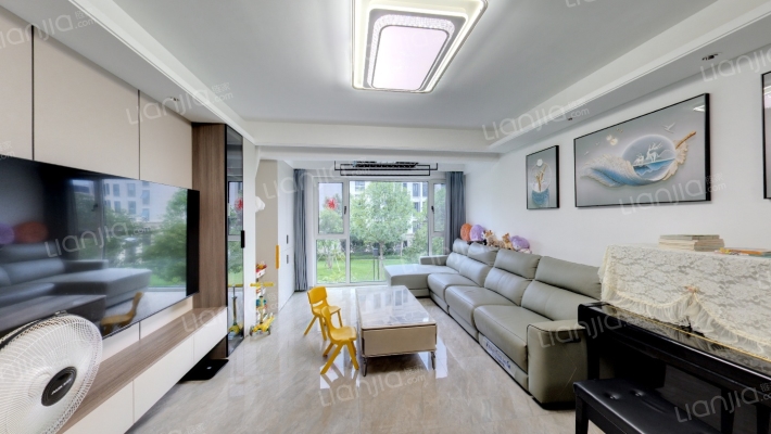 保利时代C9区二手房实景图