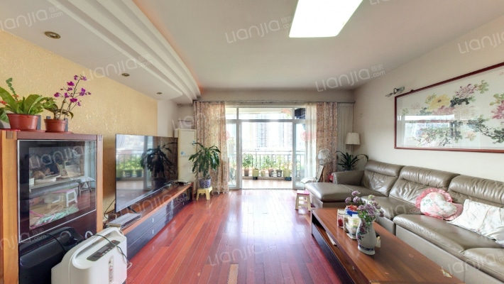 御庭轩罗湖二手房实景图