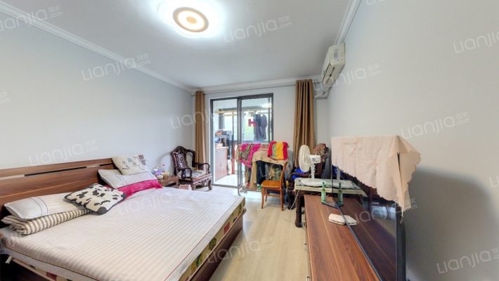 华泾绿苑二手房实景图