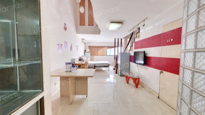 日月星城国际商务中心二手房实景图