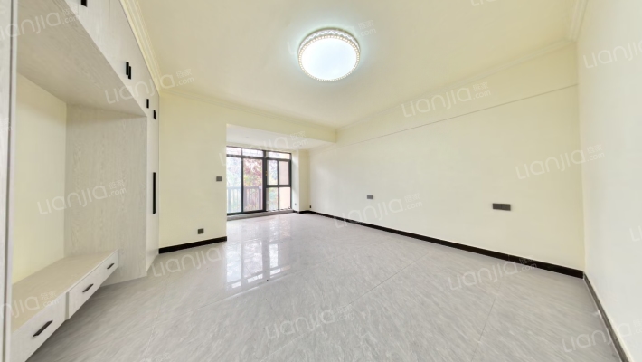 蓝光观岭威尼斯二手房实景图