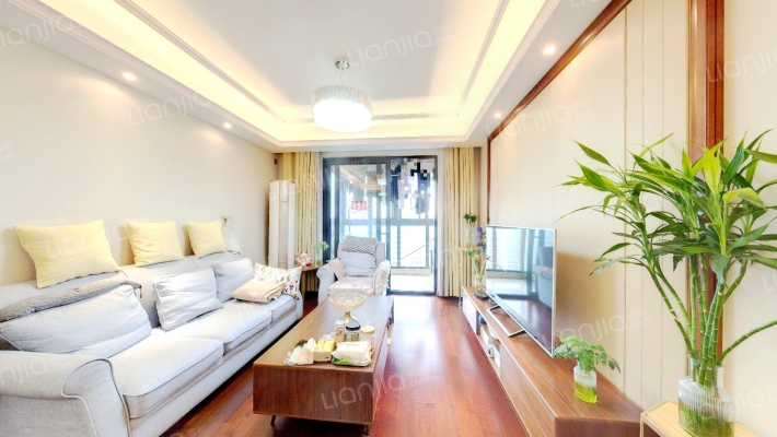 万科都荟南苑B区二手房实景图