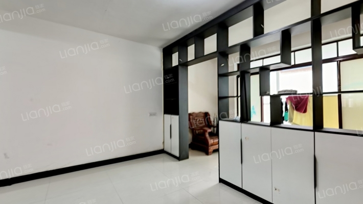 金海小区二手房实景图