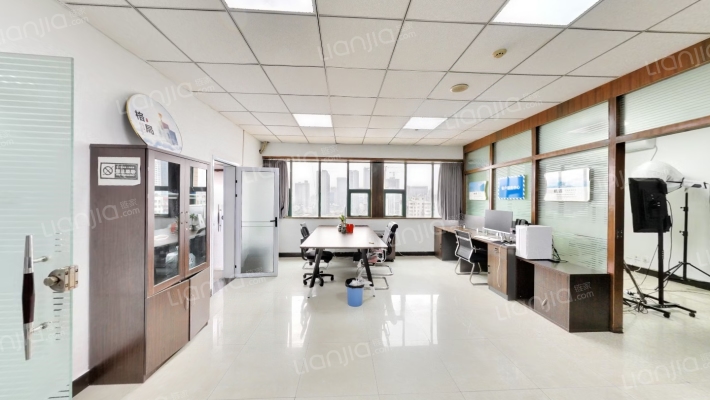 财富广场二手房实景图