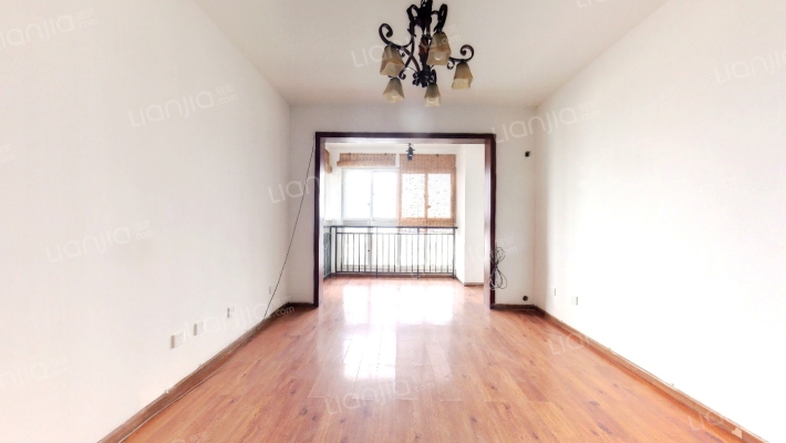 上锦美地二手房实景图