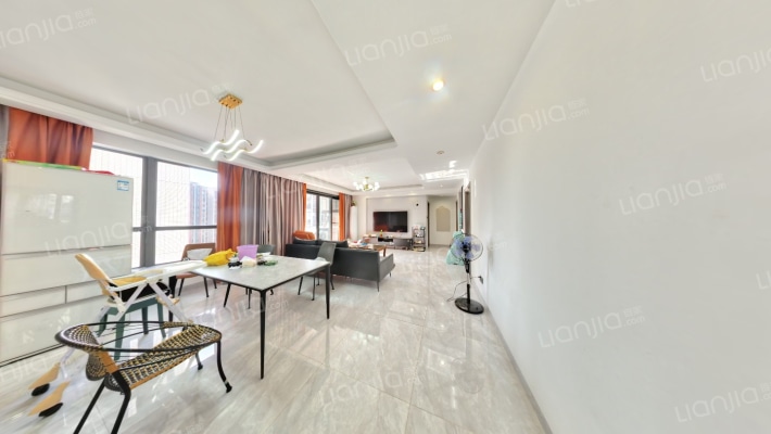 名流印象花园二期二手房实景图