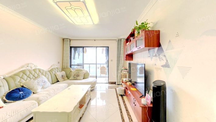 水岸都市二手房实景图