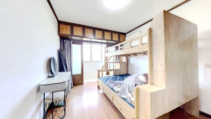 虹苑新寓四村二手房实景图